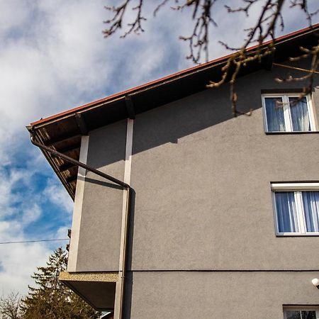 Apartman Kokin Brod エクステリア 写真