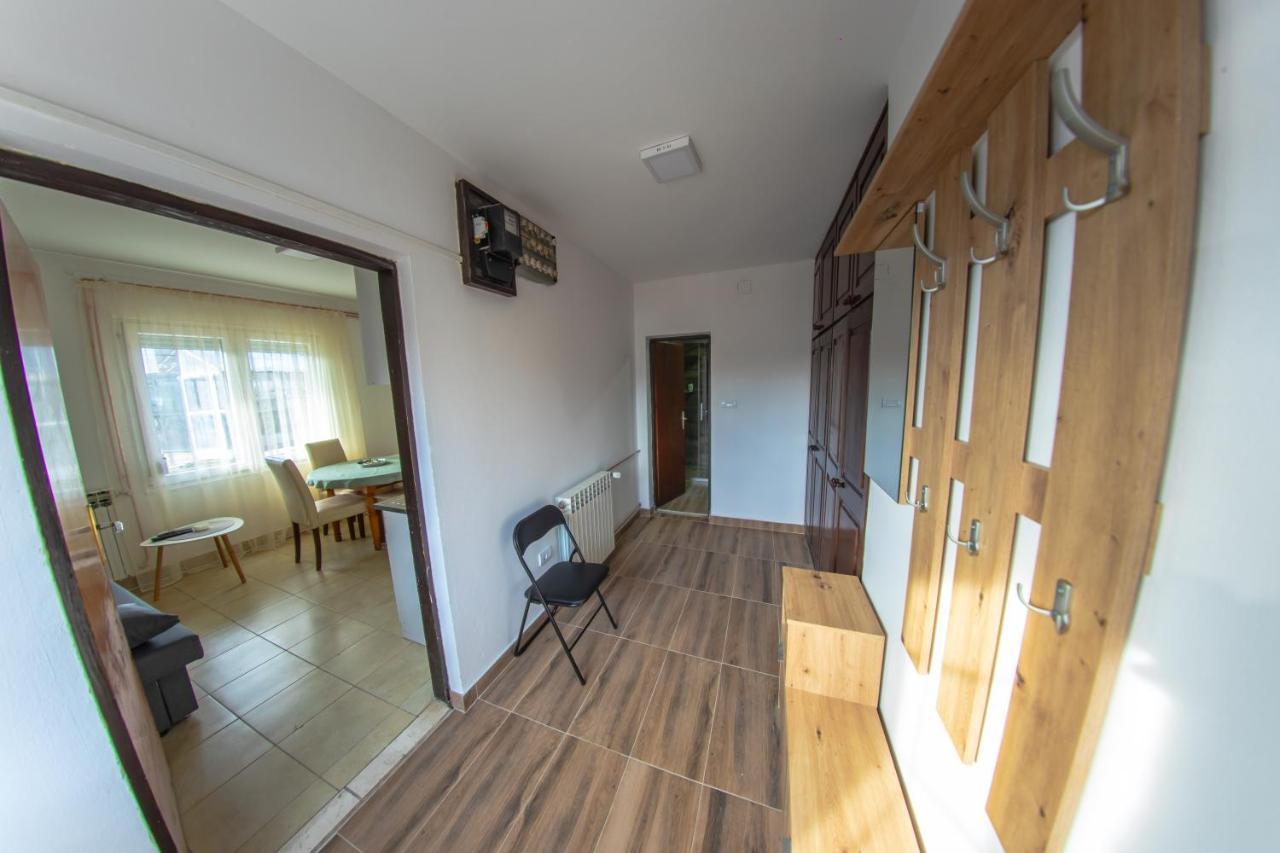 Apartman Kokin Brod エクステリア 写真