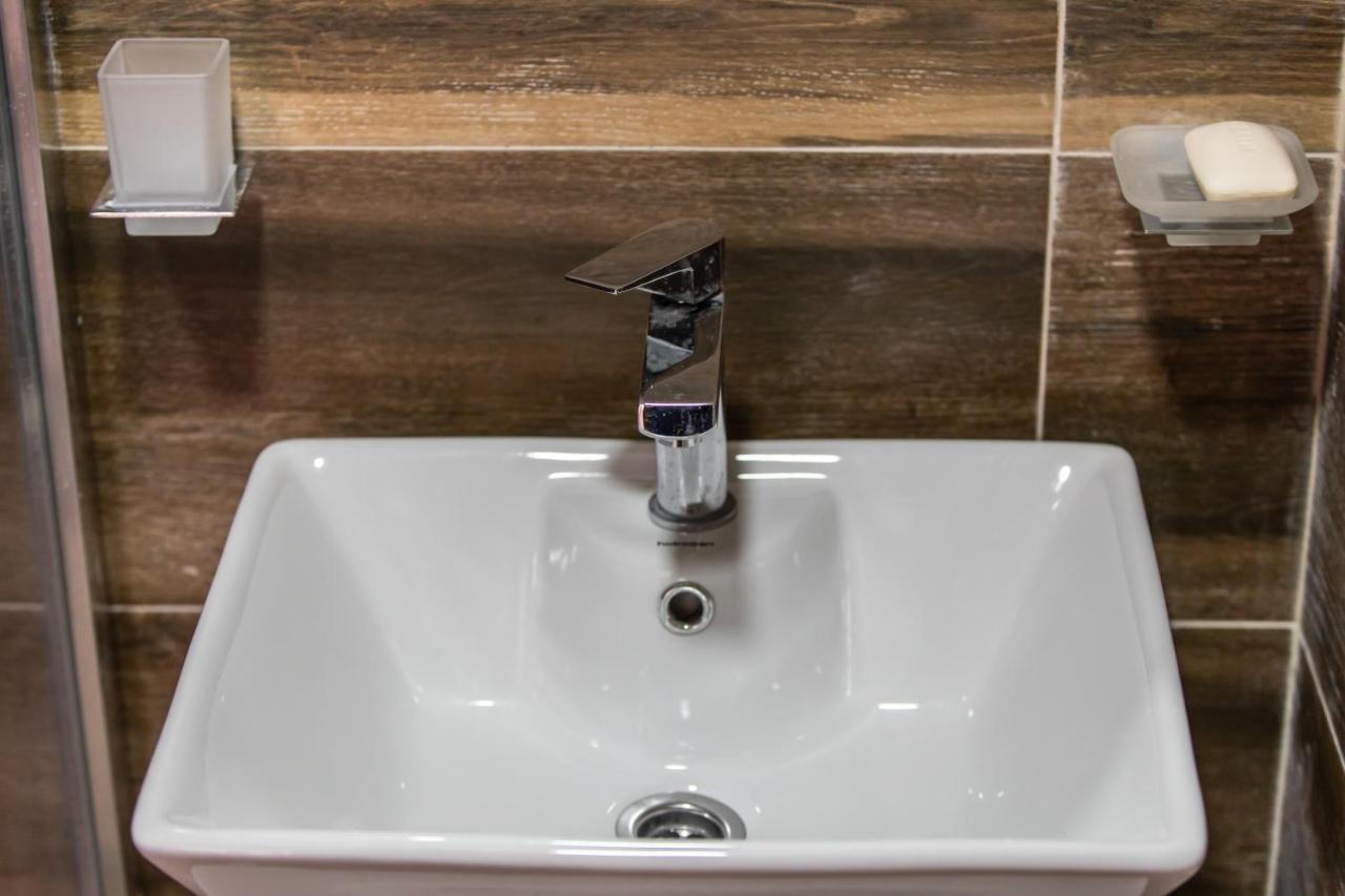 Apartman Kokin Brod エクステリア 写真